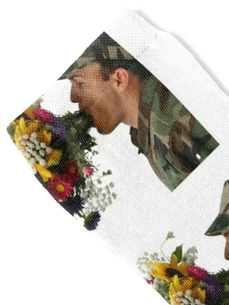 Оратория Адонис Флорес провокационный иконокаст сильный эффект Носки Хэллоуин