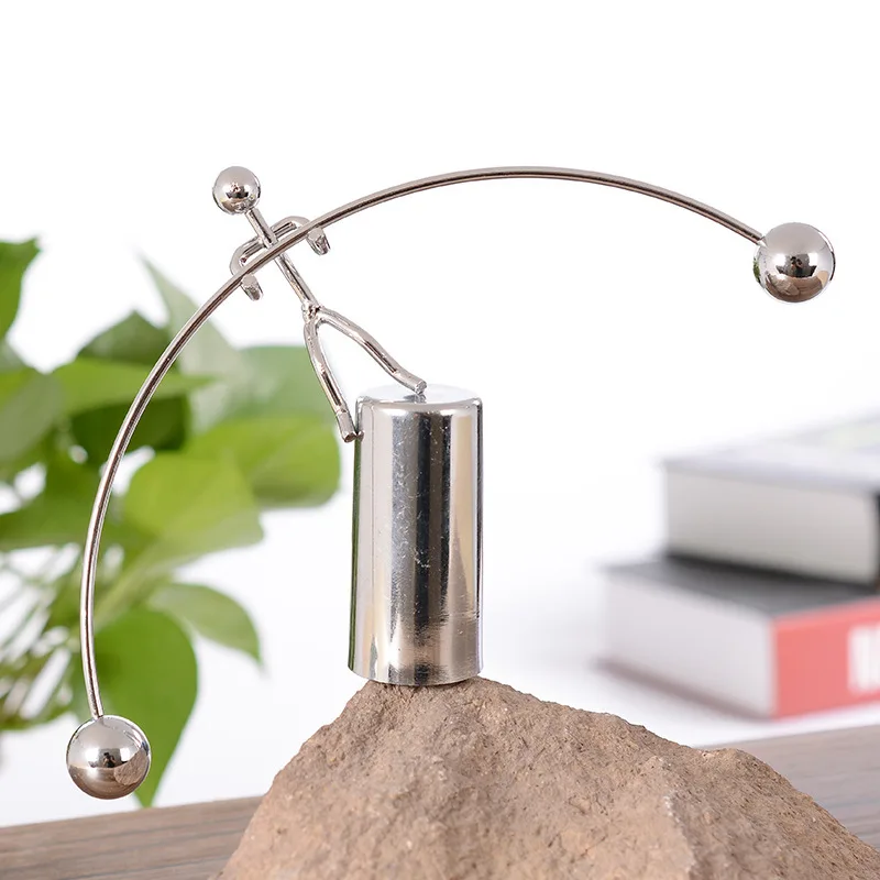 

Newton Pendulum Cradle Creative Steel Balance Toy Crafts Tumbler Iron Man Ball Desk Toy Iron Figurines Home Desktop Decor Gift