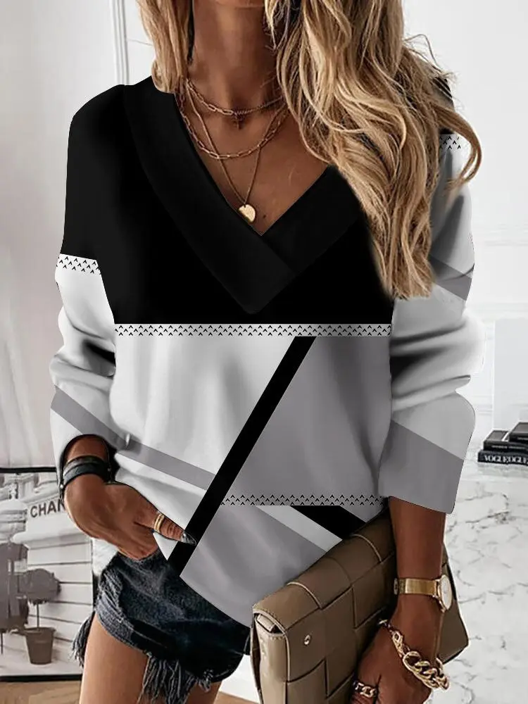 

Fashion Women Casual Loose T-shirts V Neck Going Out Tee Daily Wear Geometric Print Long Sleeve Top