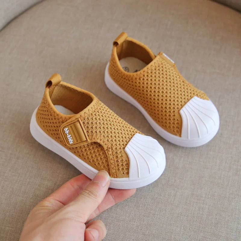 

Children's Shoes New Anti Slip Soft Sole Sports Shoes Breathable Flying Woven Board Shoes for Boys and Girls Shell Head Baby