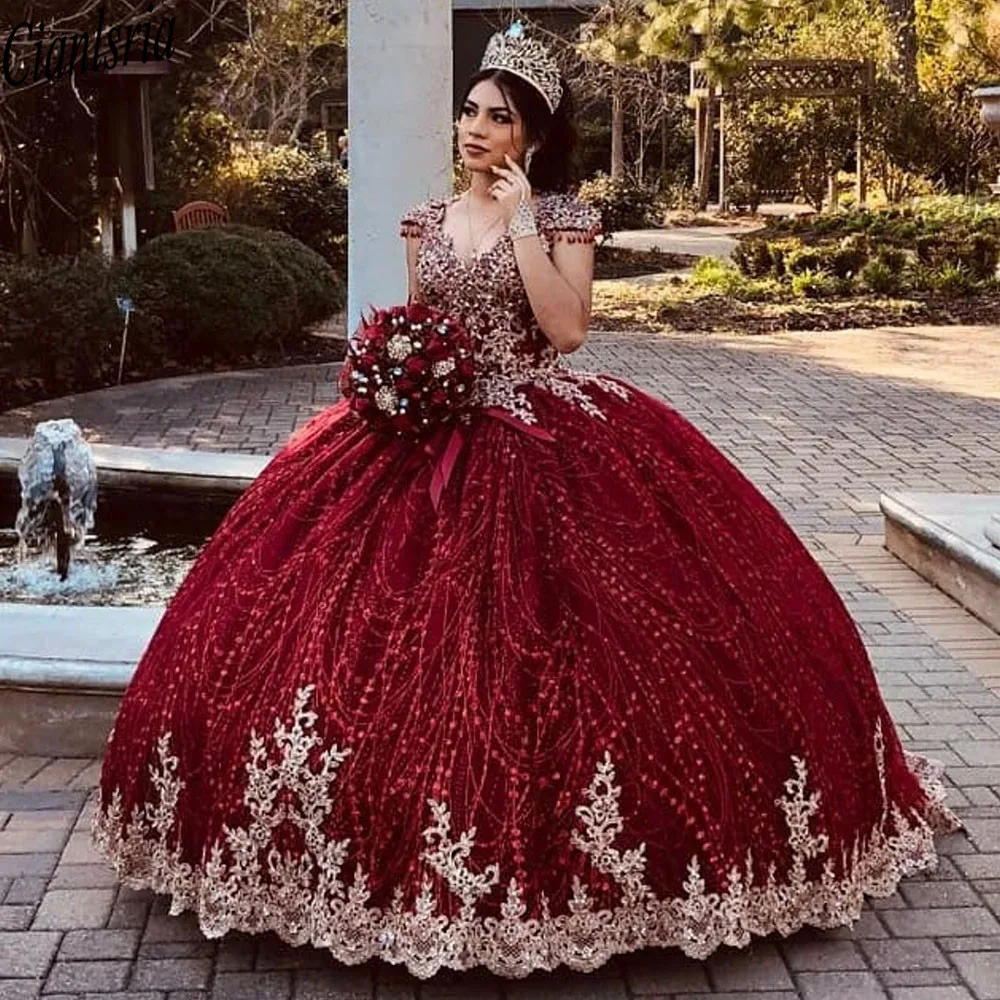 

Новинка, бальное платье бордового цвета, платье Quinceanera 2022, милое платье с золотыми бусинами и открытой спиной 16, наряды для конкурса, платья 15...
