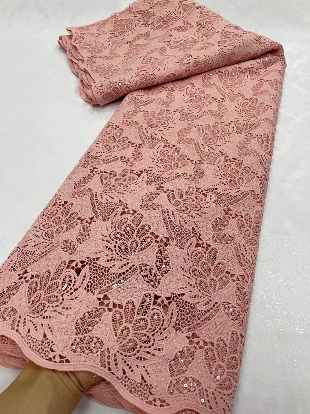 

Classical Peach Cord Lace Fabric African Bridal Guipure Lace Fabric For Wedding Dress Sewing Materials