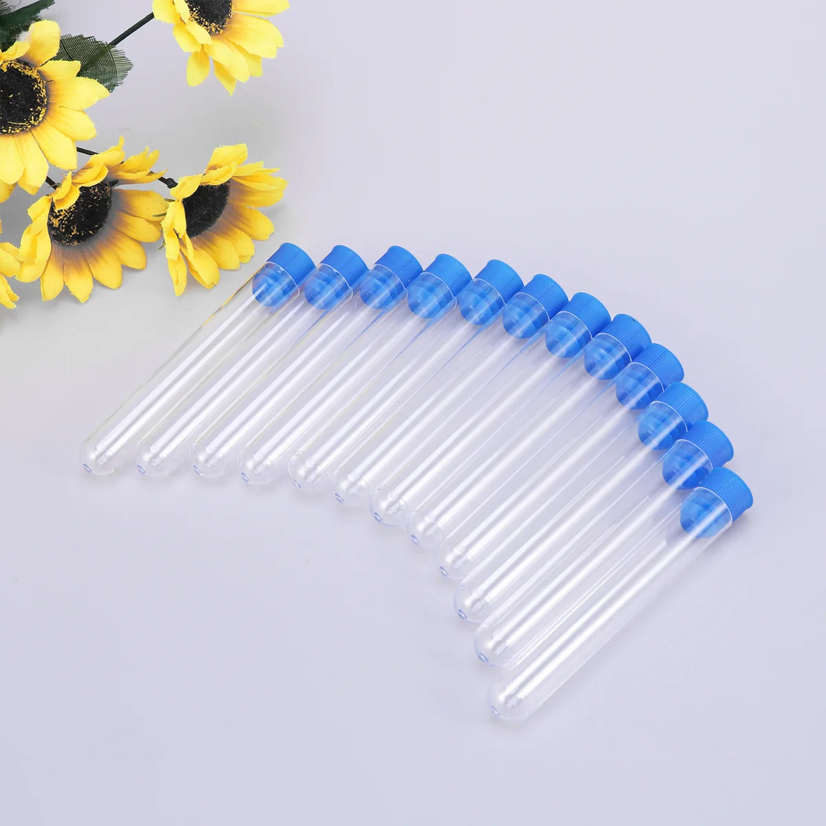 

12 Pcs/Pack 16x150mm Plastic Clear Test Tube with Stopper for Scientific Experiments Party Candy Storage with Stopper (Random