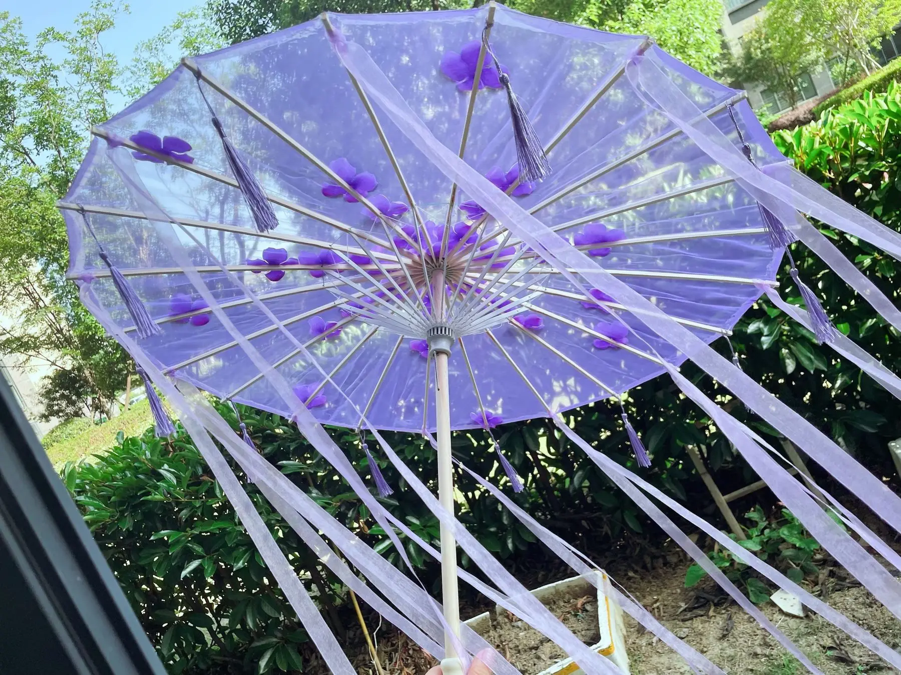

Самодельный шелковый зонт Aprilis Garden