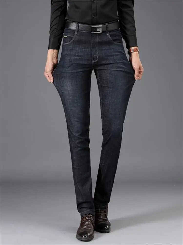 Новые весенние/осенние джинсы для молодых мужчин Хлопковые удобные прямые