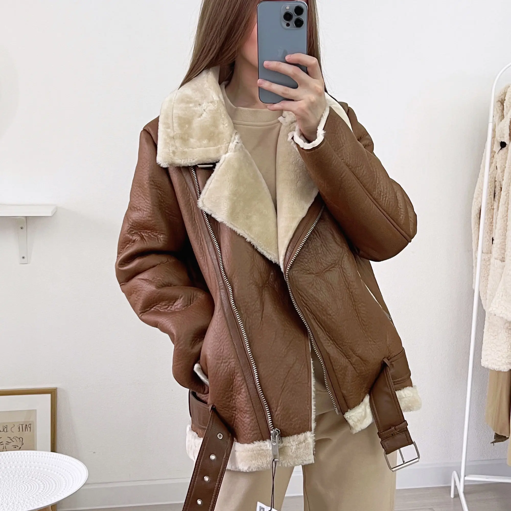 

PUWD Warm Women Faux Fur Jacket 2021Winter Casual Streetwear Leather Buckle Solid Comfortable Fashion Loose Female Thick Outwear