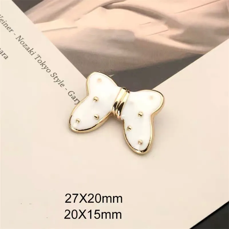 

Metal Button Sewing Shank Buttons bow Star Cute Black White Buttons for Clothing Crafts 30pcs