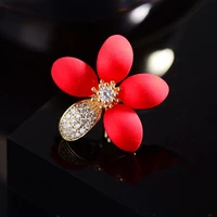 fashion small red flower pin elegant fashion small collar pin creative temperament anti glare buckle accessories women