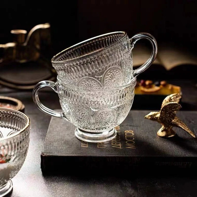 

Retro Embossed Glass Cup Round Sun Flower Water Cup High-end Restaurant Cold Drink Cup Outline In Gold Glass European Coffee Mug