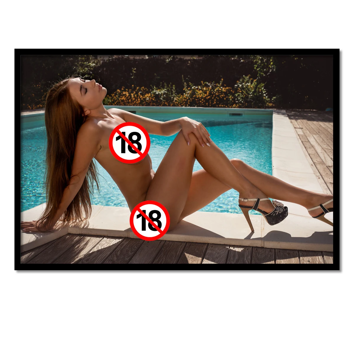 Красивая модель для взрослых привлекательная девушка на высоких каблуках