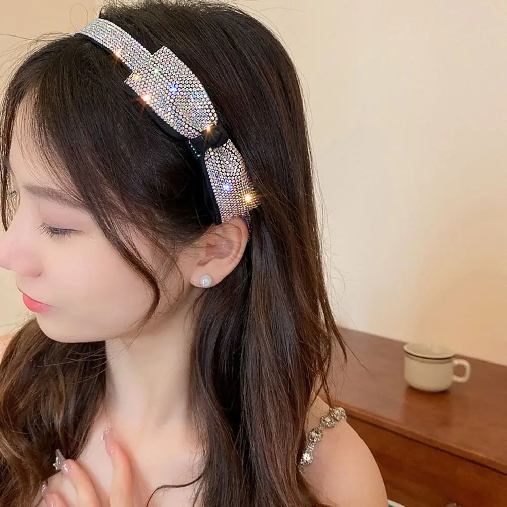 

Блестящий головной убор для девочки, простой головной убор, повязка на голову с бантом из бриллиантов, обруч для волос, аксессуары для волос, повязка для волос в Корейском стиле