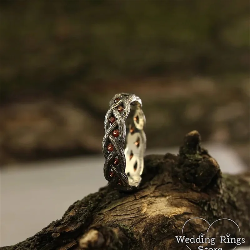 

Exquisite Delicate Gookin Colors Fried Dough Twists Rings for Women Trendy Metal Inlaid Red Stone Wedding Engagement Jewelry