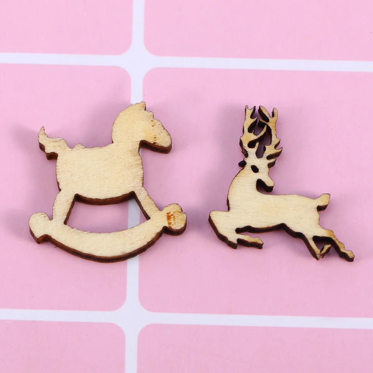 

100 Pcs Christmas Wooden Hanging Decor Xmas Decorative Ornaments Chritmas Pendant Tree