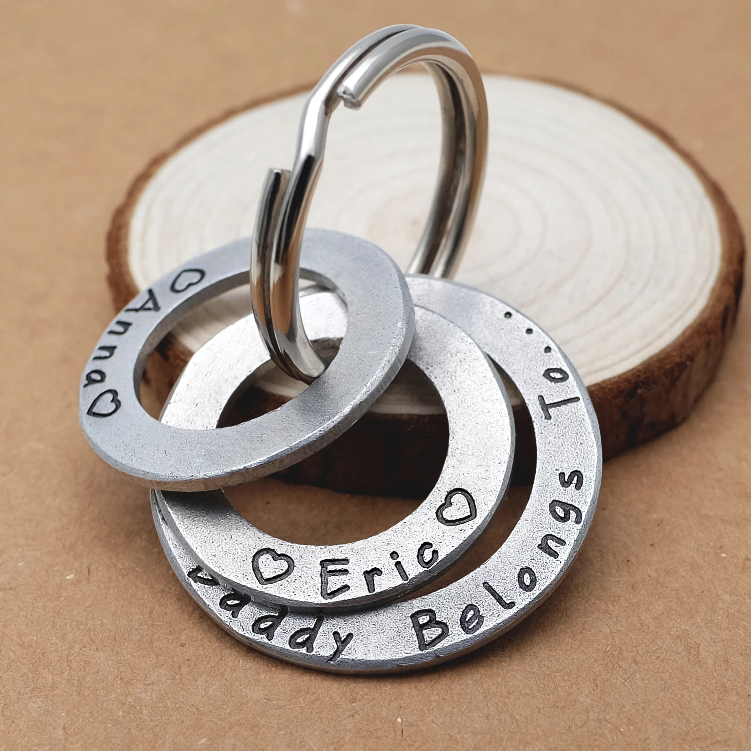 

Персонализированный брелок для ключей с именем от детей, мужской брелок, подарок на день отца для семьи, папы, мамы, брелок