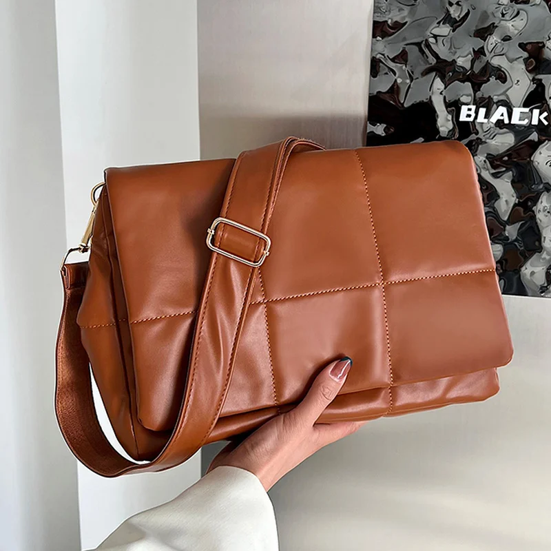 

2021 Winter Brand PU Leather Quilted Ladies Padded Crossbody Bags Luxury Big Designer Women Handbags Soft Padded Shoulder Bags