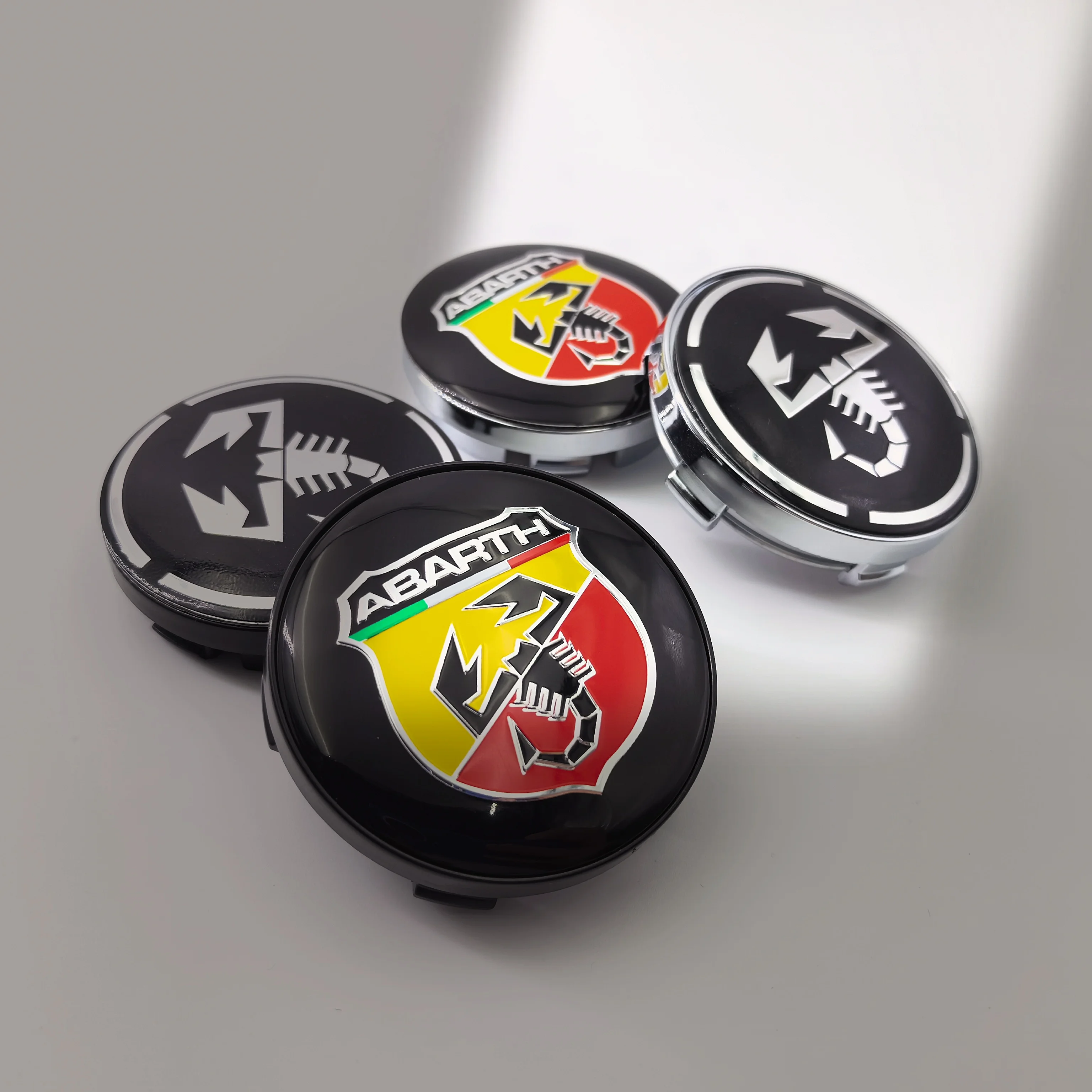 Фото 4 шт., 56 мм/60 мм, 5,6 см/6 см, эмблема автомобиля Abarth, центральная крышка ступицы колеса, авто, ремонт обода, пыленепроницаемые чехлы для значков, аксессуары для стайлинга №1