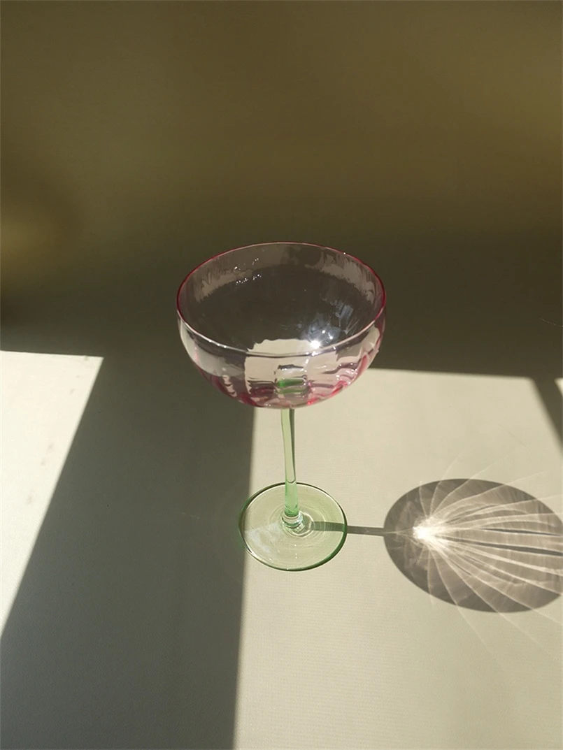 

Хрустальный бокал для вина с рисунком тыквы