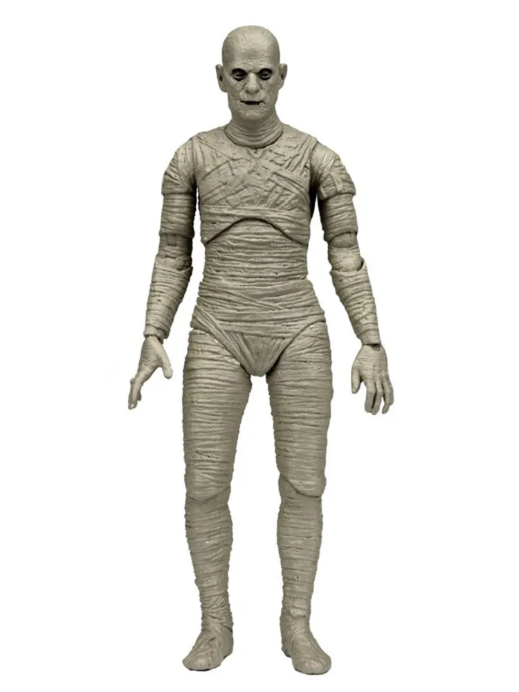 Коллекция фигурок трансформеров NECA Toys в ассортименте