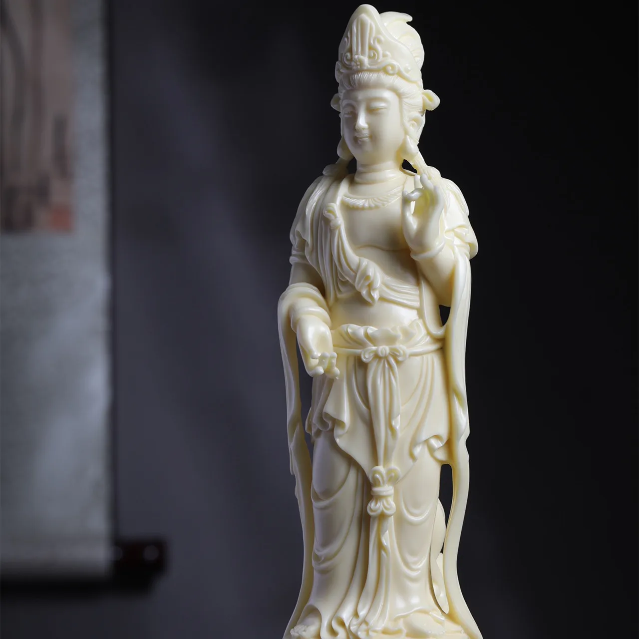 

Вырезанная гайка цвета слоновой кости Puli Guanyin Bodhisattva украшение для дома настольное украшение 35 см Avalokitesvara ремесла
