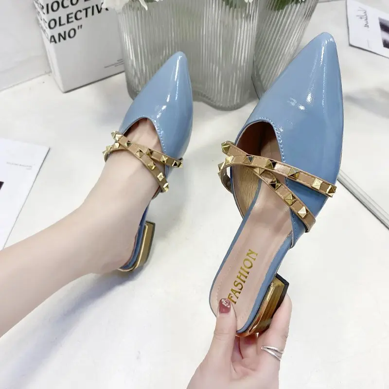 

2022 Summer New Fashion Women's Shoes Style Pointed Toe Fashion Half Slippers Rivet Low Heel Slippers Women Flip Flop Platform
