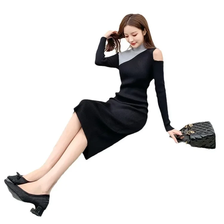 Черно-серое платье с открытыми плечами и длинными рукавами высококачественный