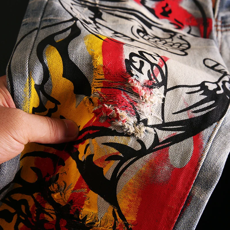Skull Graffiti Printed Ripped Denim Jeans Hip Hop Distressed Biker Jeans Fashion Streetwear Slim Pants Joggers Y2k Men’s Jeans