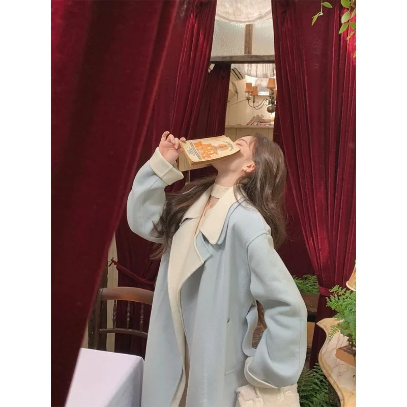 Женская зимняя одежда 2024 двуслойный воротник морской соли синего и белого цвета