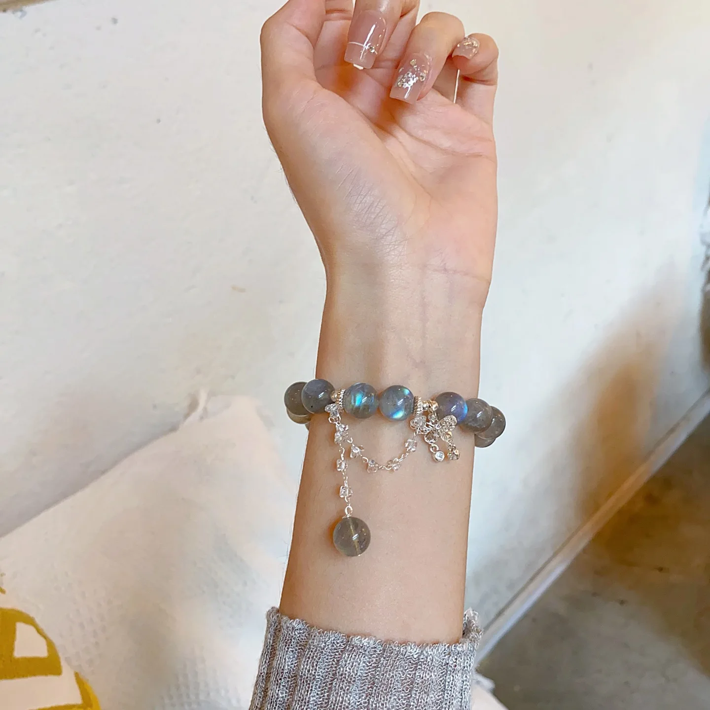 Оригинальный дизайн натуральный серый лунный свет браслет с кисточками для