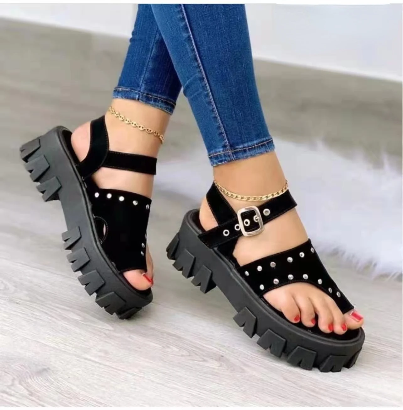 

Women Sandals 2022 New Sandals Summer Rivet Shoes Women Platform Sandals Soft Sole Shoes Buckle Casual Sandals Large Size 35~43