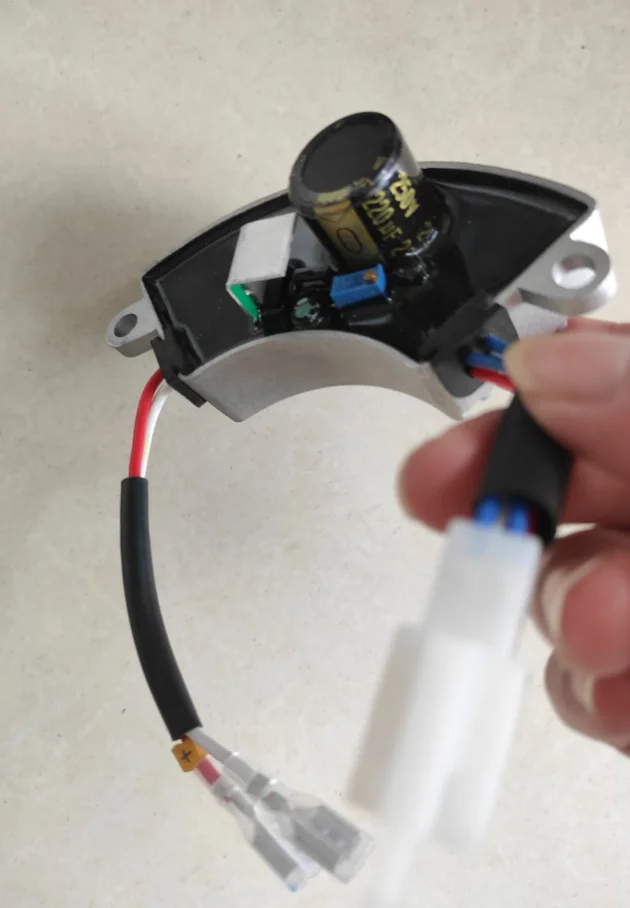 Avr 4.19. Запчасти для генератора 8 проводов yp avr-4, 2 квт, квт 380в штурм.