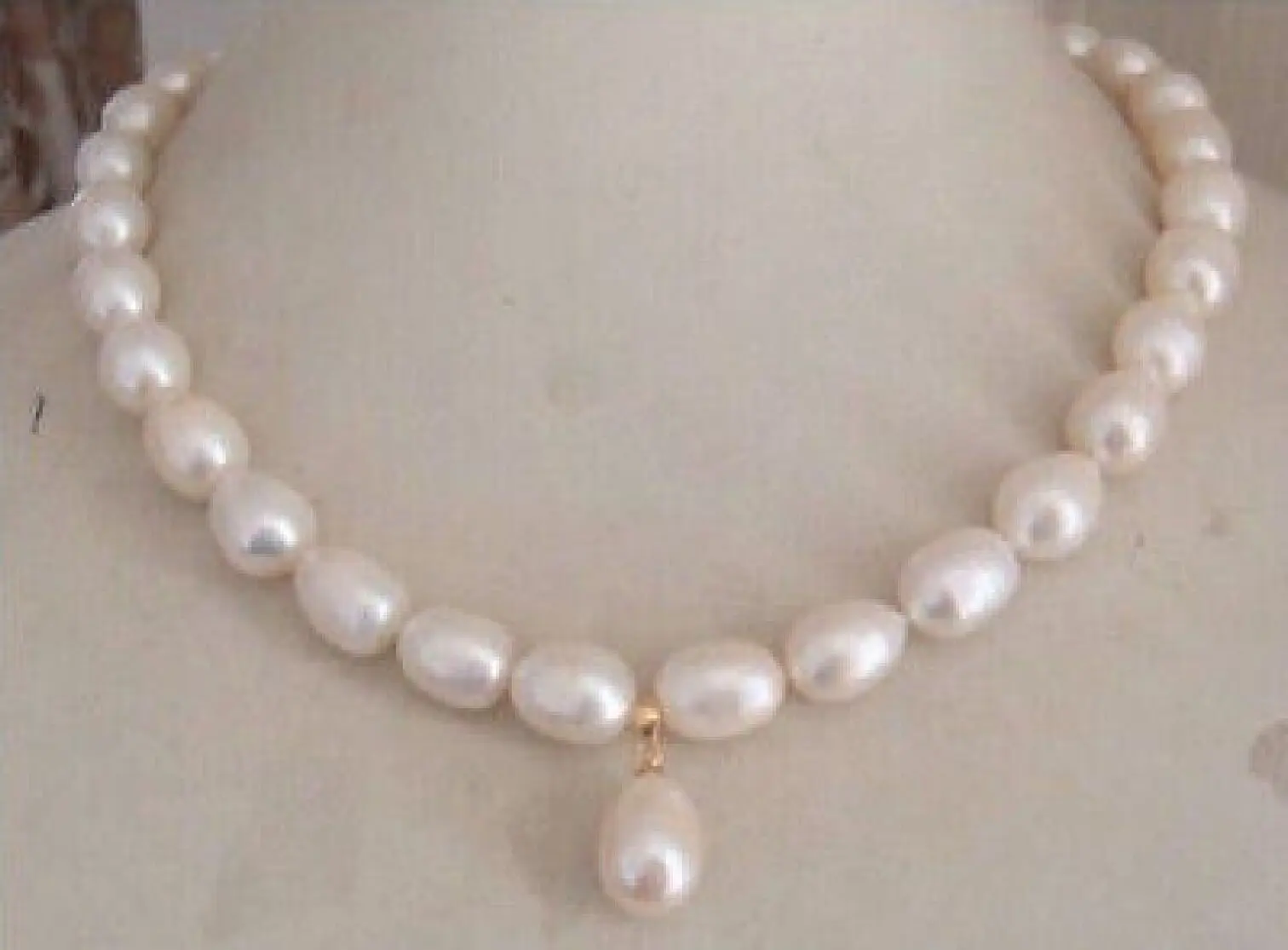 

9-10mm south sea white pearl necklace pendant 18 inch 14k golden metal h