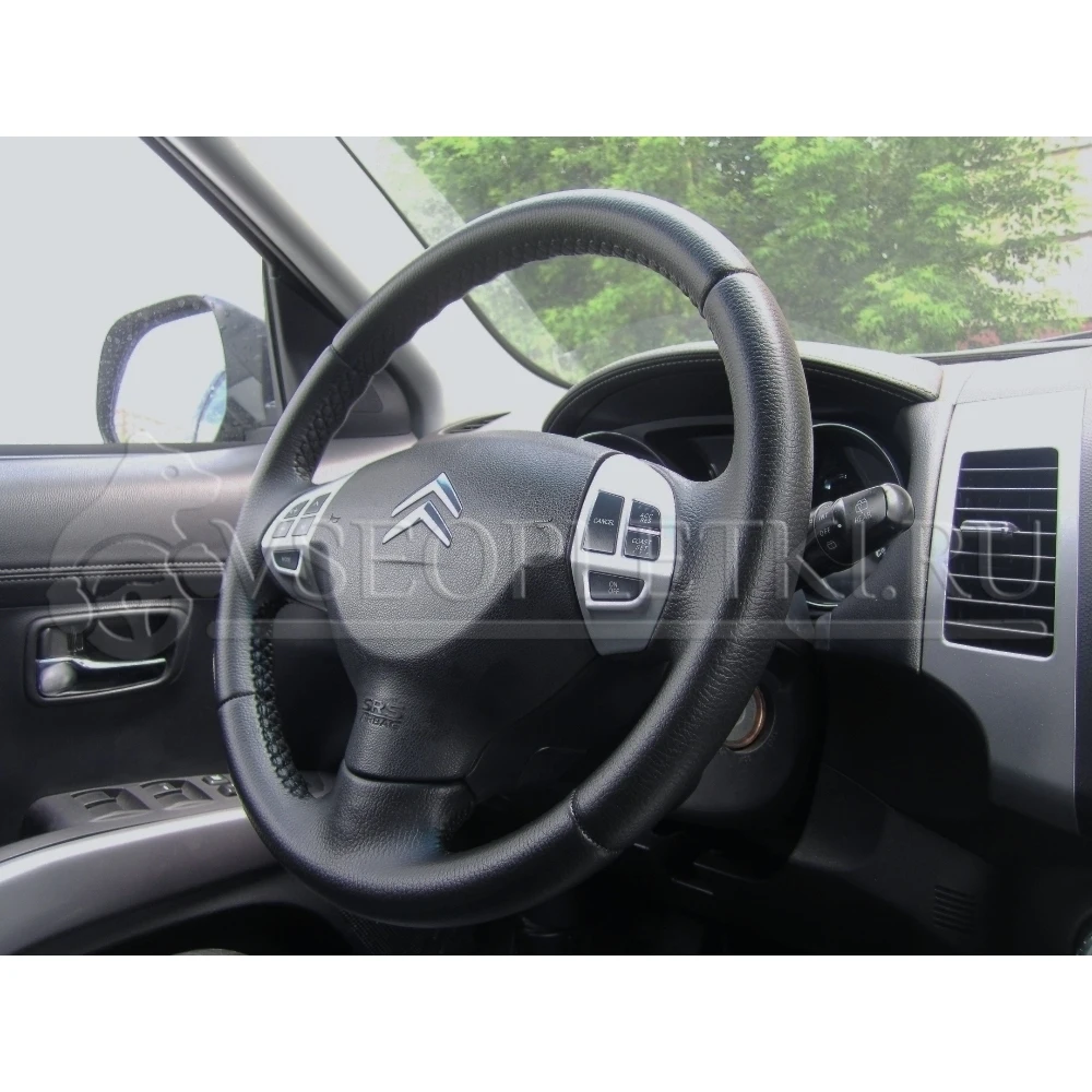 Оплетка на руль &quotCitroen C-Crosser&quot (Ситроен С-Кроссер) для кожаного руля - черная