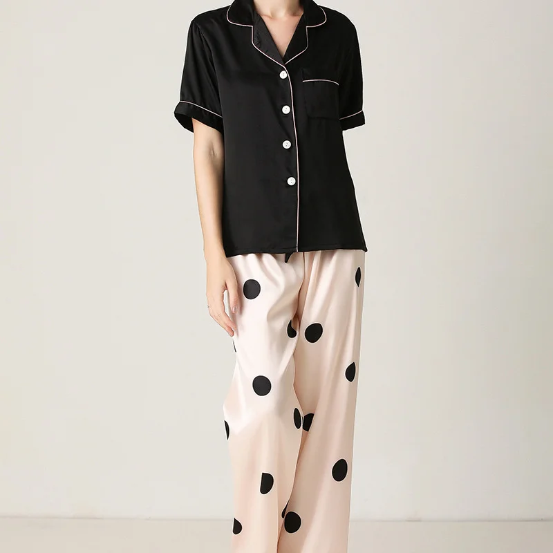 

Satin Pajamas with Leaf Printed Cool Summer Short-Sleeved Long Pants Pajamas Lace-up Cardigan Sleep Tops V-neck Women Pajamas