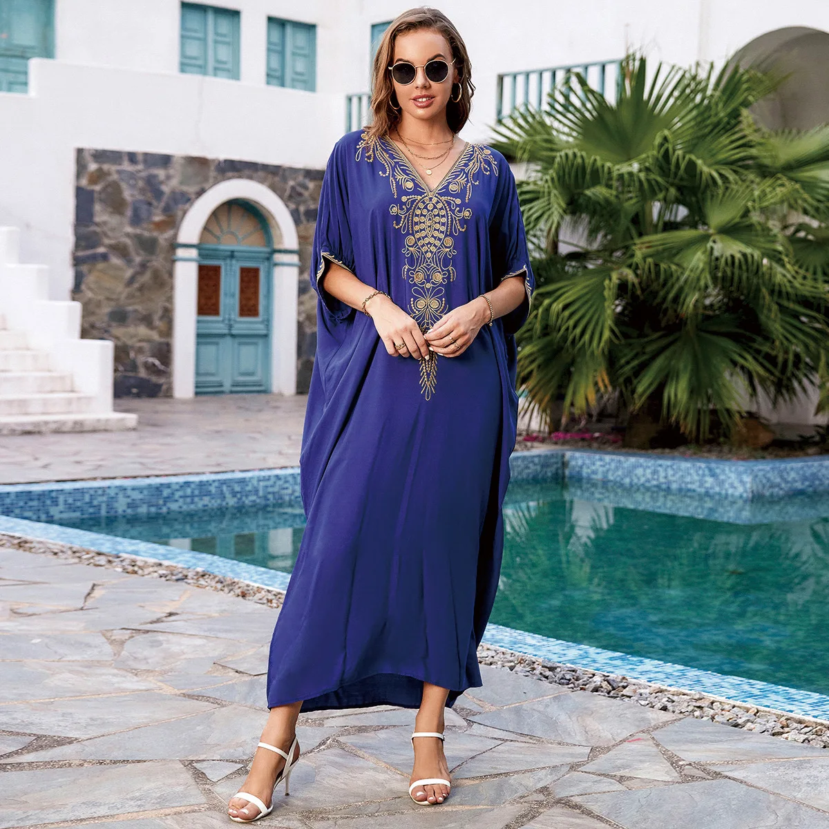 

Women Embroider Maxi Dress Batwing Sleeve Tunic Summer Autumn Beach Dress Casual Plus Size Women Beachwear Kaftan Cover-ups