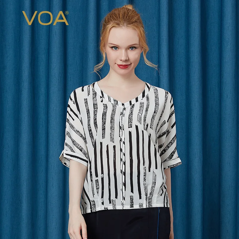 

【Bottom Price】VOA Real Silk Black White Stripe Hollow Shoulder V-neck Split Half Sleeve Closeout Loose Casual Silk T-shirt B206