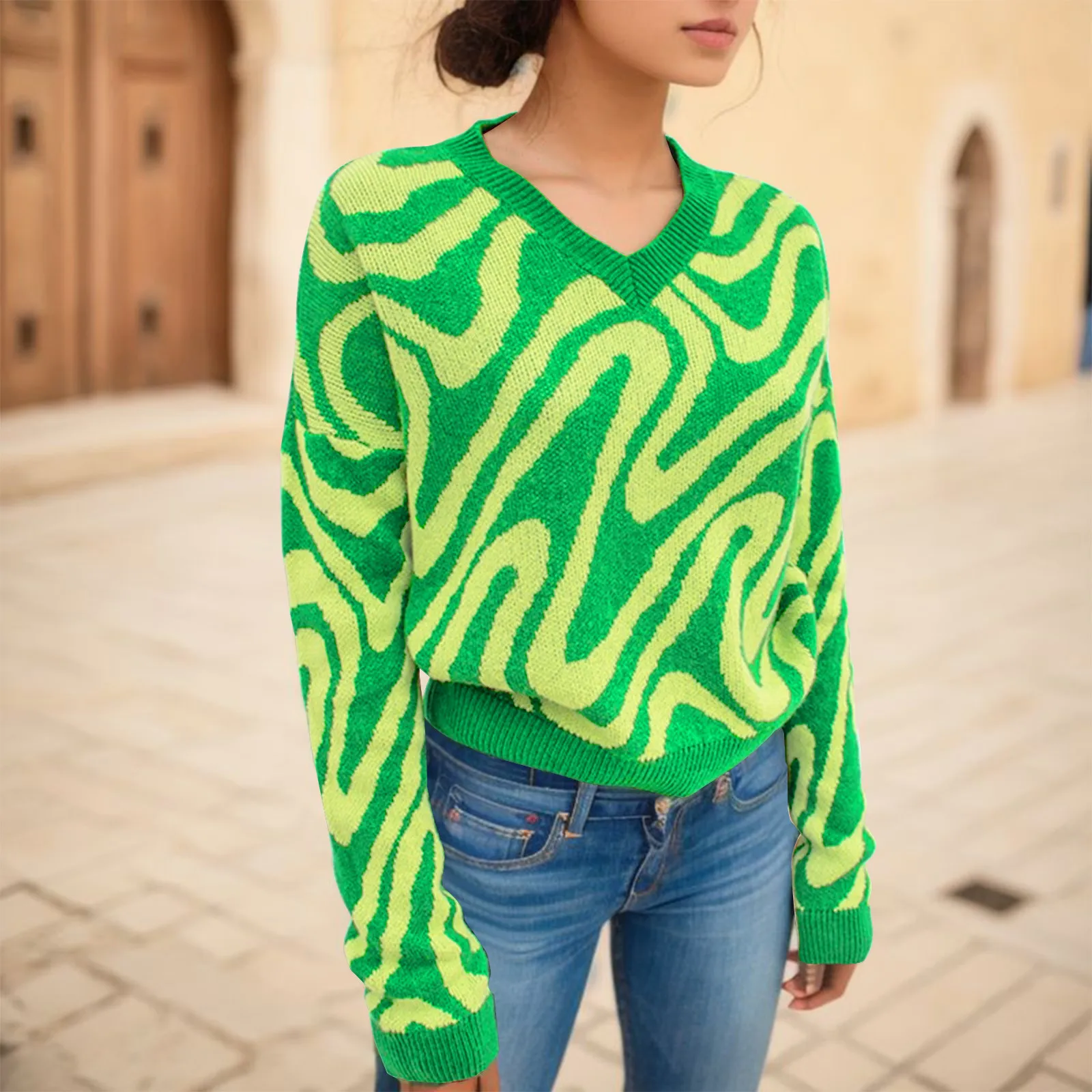 

Женский свитер с V-образным вырезом, длинным рукавом и волнистым узором