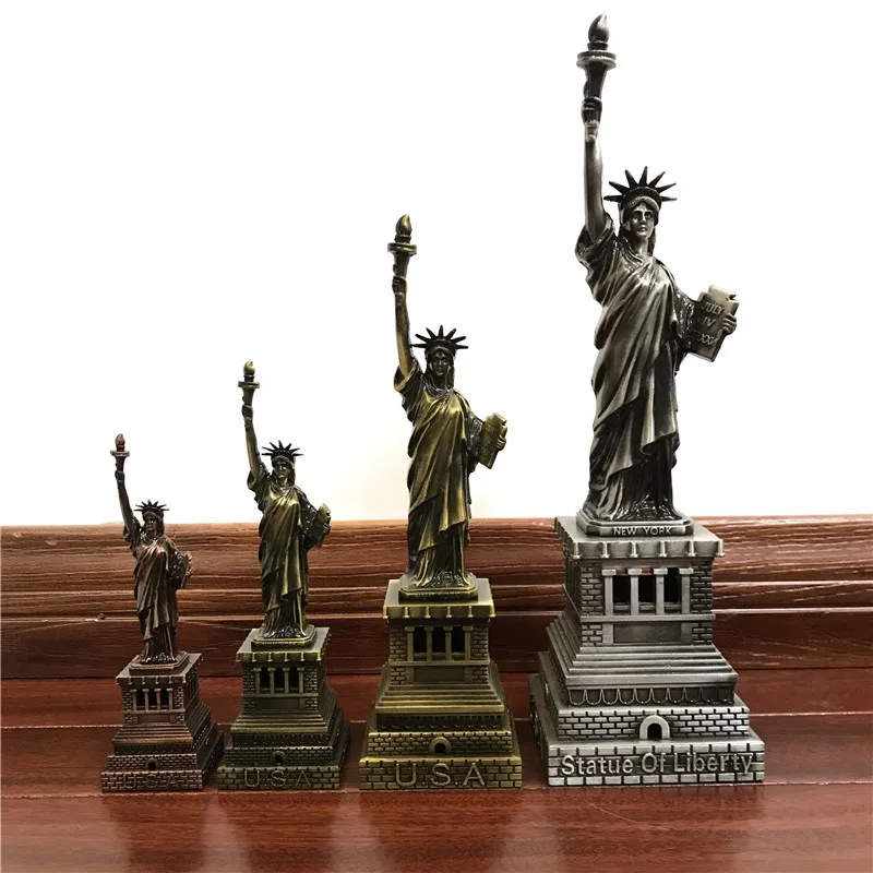 

American Statue of Liberty Souvenir Metal Decorative Ornament Model Home Office Crafts Miniature Gift Decore