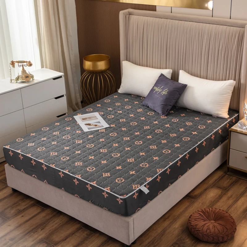 

Elastic Band Fitted Sheet Mattress Protector Embossed Quilted Bed Cover Queen King Size Breathable Child Cute Mattress Cover