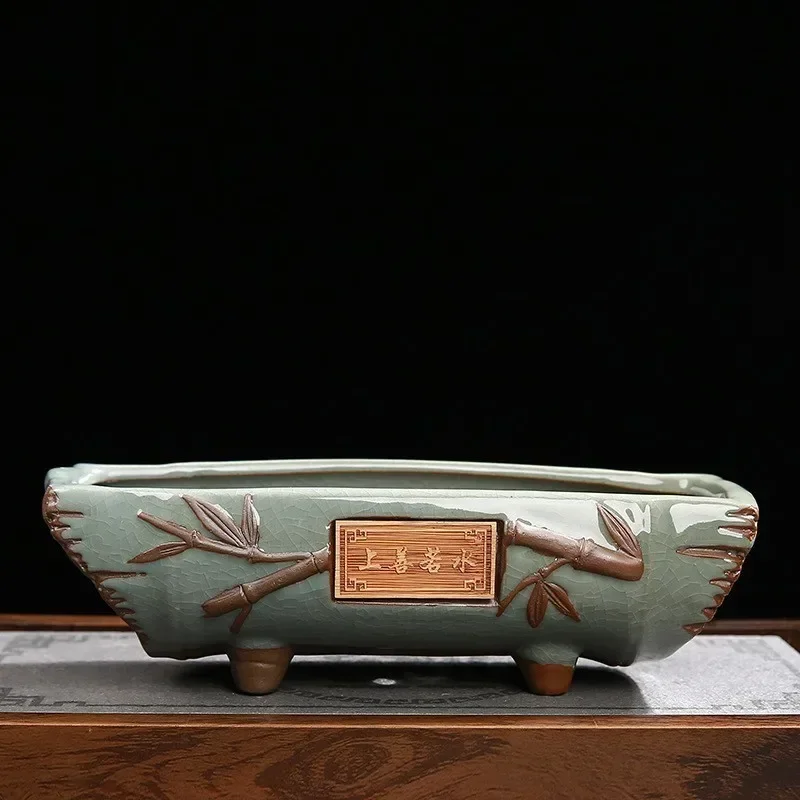 

Керамический цветочный горшок