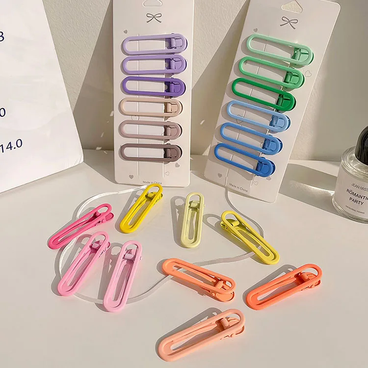 

Candy Color Jelly Bear Hair Barrette Clips Barrettes Cute Cartoon Animal Hairpin Women Girls Hairgrips Hair Acccessories Gifts