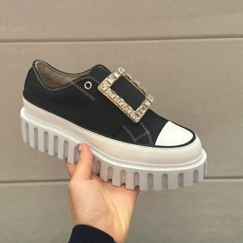 

European and American Autumn New Water Diamond Square Button Canvas Casual Sports Shoes