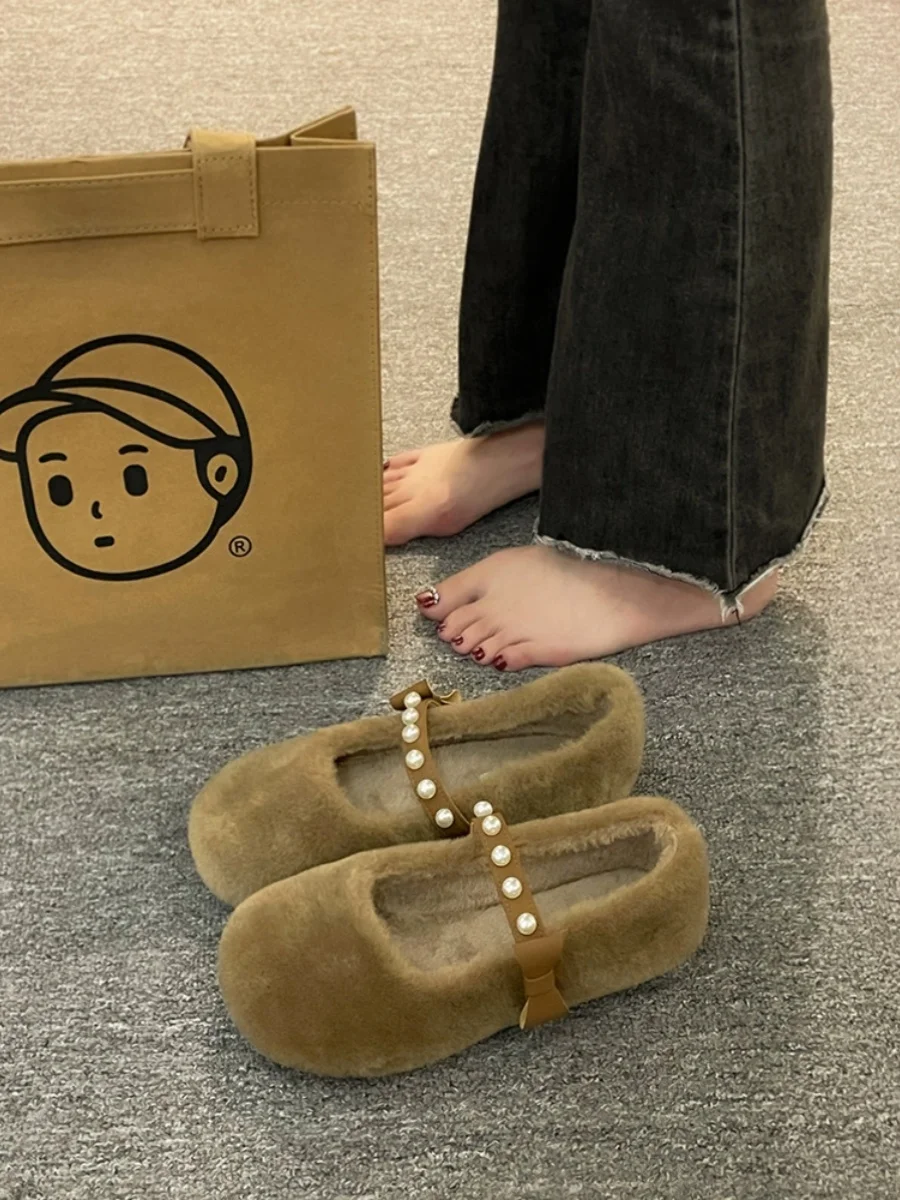 

Мокасины женские с круглым носком, меховые, повседневные универсальные кроссовки, Мокасины с закрытым носком, ПВХ, новая коллекция для осени и зимы