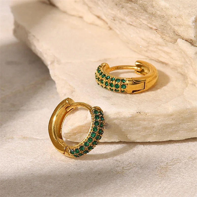 

YW GAIRU Summer 18K Gold Green Rhinestone Pavé Mini Hoop Earrings Fashion Luxury 316 Stainless Steel Women's Waterproof Jewelry