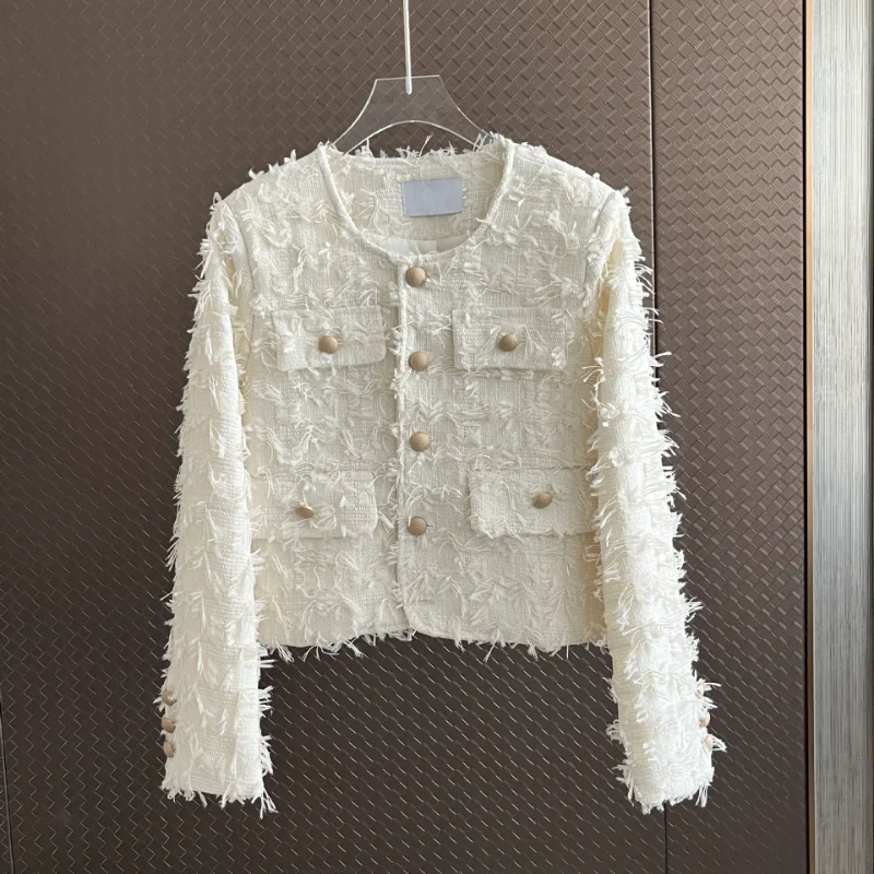 Рисунок 3 - Женская твидовая куртка с длинным рукавом