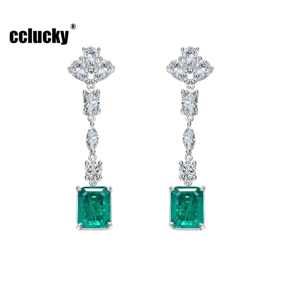 

Серьги из серебра S925 пробы с имитацией изумруда 8*10 мм