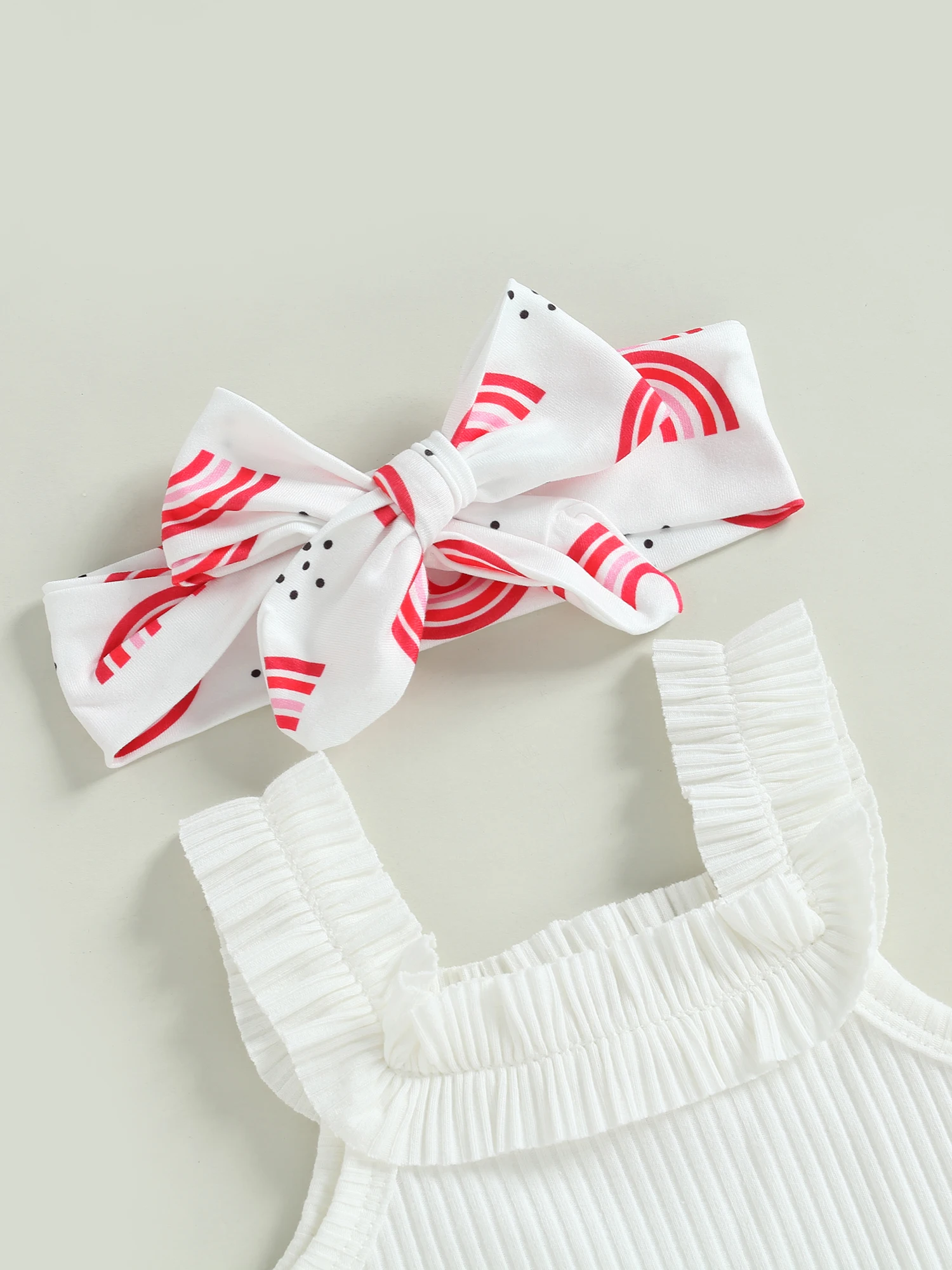 

Baby Boys Clothes Sets Cartoon Dinosaur Print Short Sleeve T-Shirt and Shorts 2Pcs Outfit with Hat