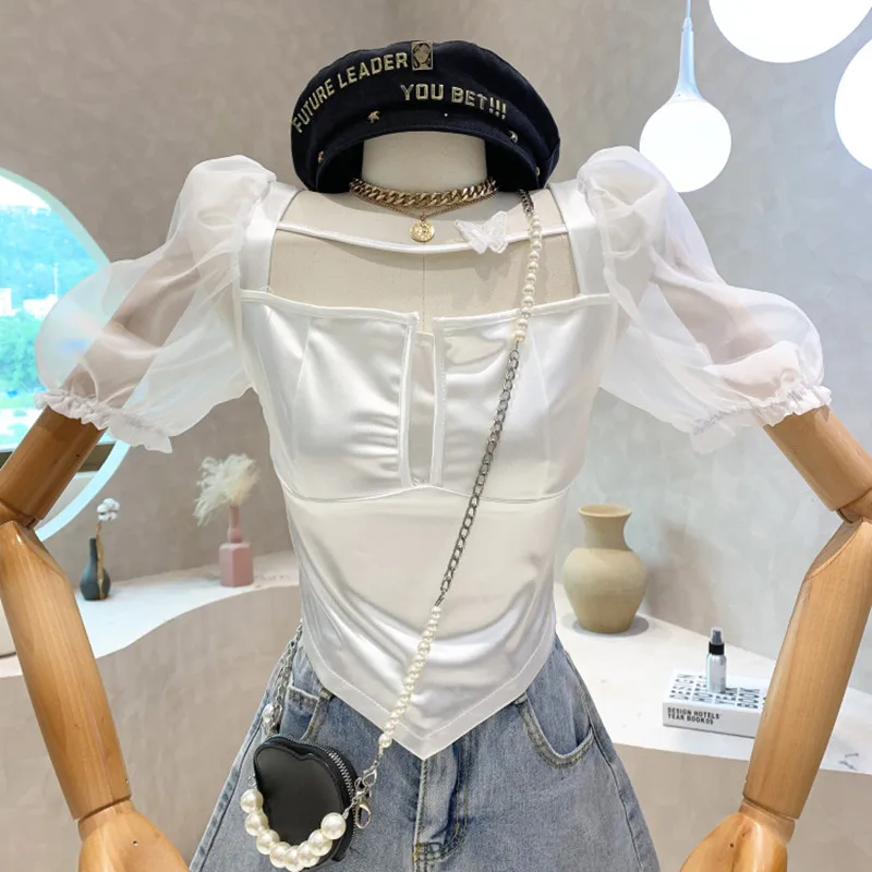 

Niche Design New Women's Clothing 2022 Summer Fairy Puff Sleeve Stitched Mesh Sexy Slim Backless Top Blusa Feminina