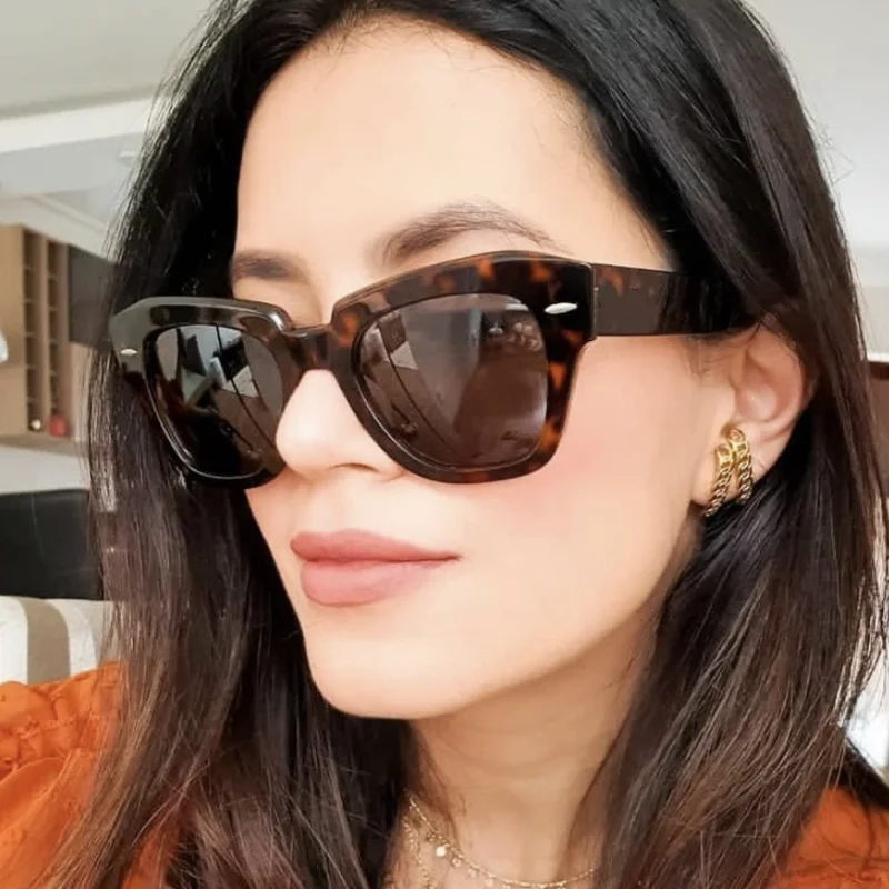 

DYTYMJ Retro Oversized Sunglasses Women UV Protection New Leopard Sunglasses Men Hip Hop Vintage Gothic Gafas De Sol Mujer