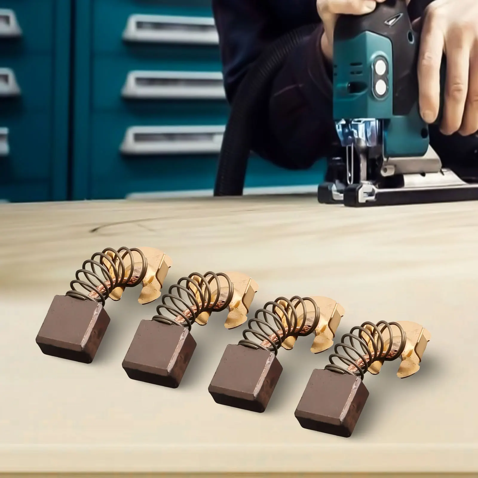 Сменные угольные щетки для 4334D 5621RD BHR202 BHR241 CB441 CB432 DTW450 DSS611 DSS610 BSS611 BSS610 (4 шт.)