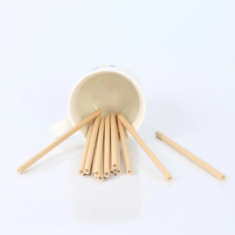 Одноразовые бумажные ложки коричневого цвета